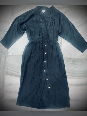 Women’s Vintage Black Lightweight Midi dress Gold buttons Sz 8